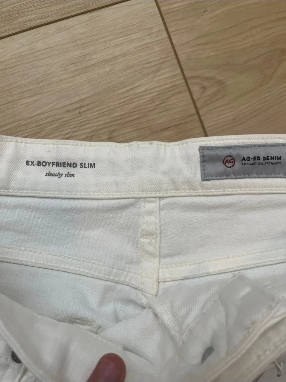 AG Adriano Goldschmied Women's Ex Boyfriend Slim Jeans slouchy white size 27 NWT